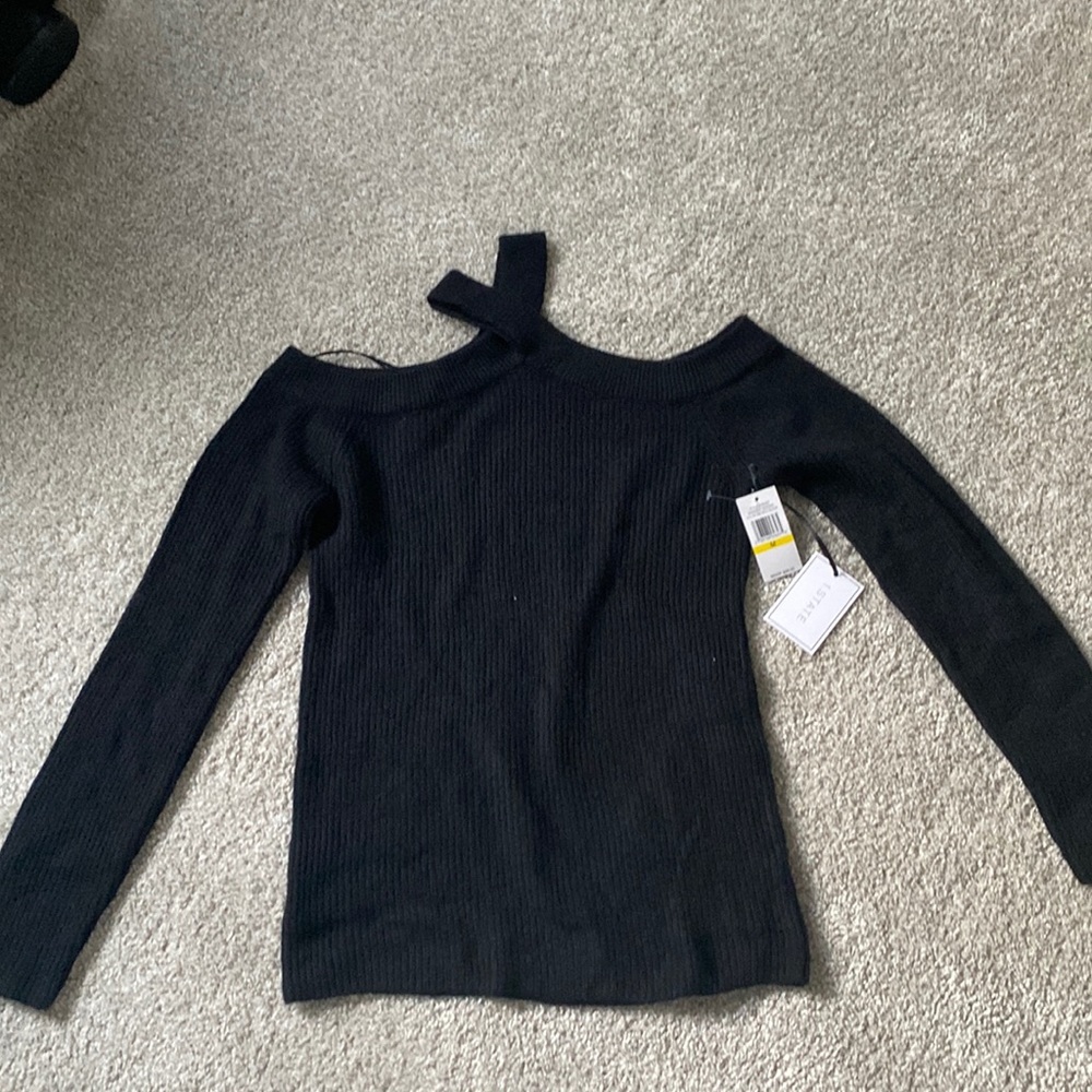 1.state sweater